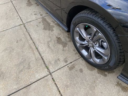 Used 2024 Honda Accord EX image 31