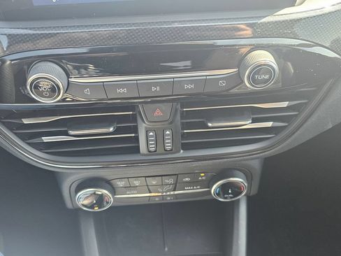 Used 2024 Ford Escape ST-Line FWD image 25