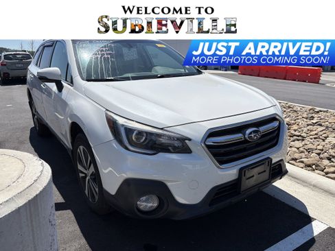 Used 2019 Subaru Outback 3.6R Limited image 1