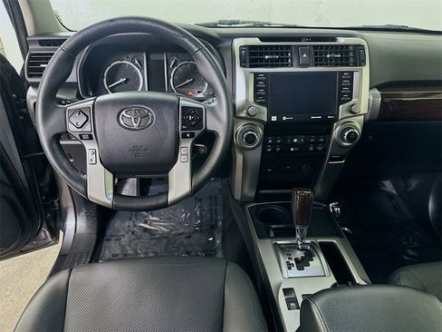 Used 2022 Toyota 4Runner Limited image 17