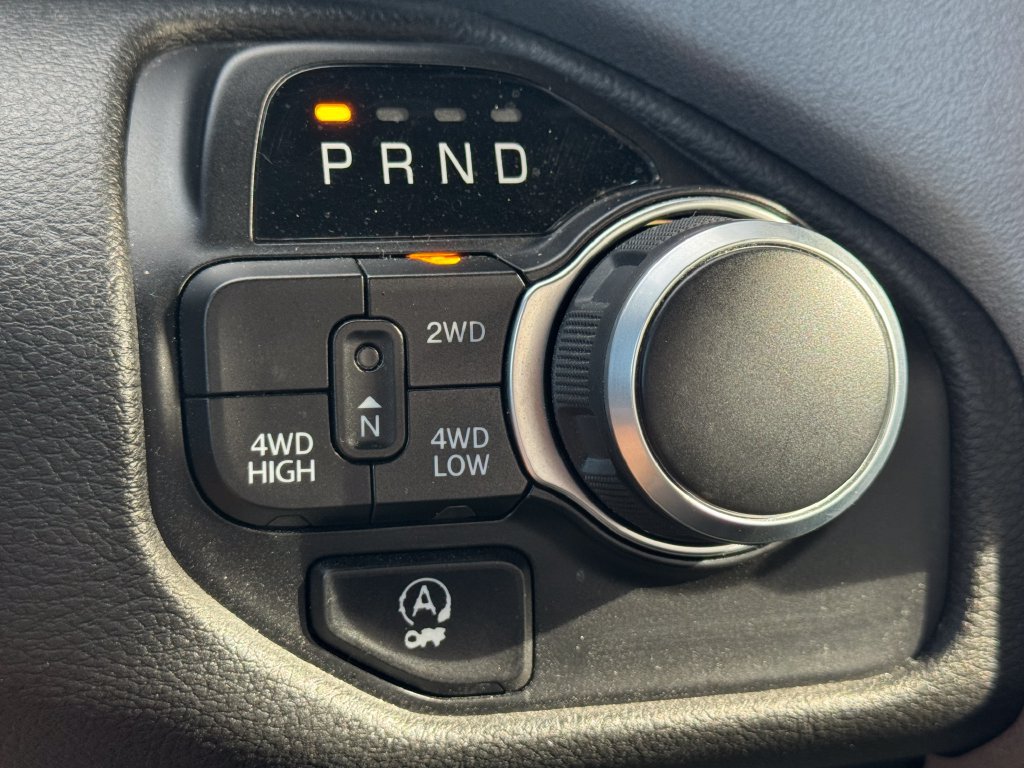 Used 2023 RAM 1500 Big Horn AWD/4WD image 23