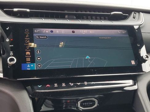 New 2026 Jeep Grand Cherokee Altitude image 28