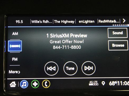 Used 2022 Buick Encore Preferred image 31