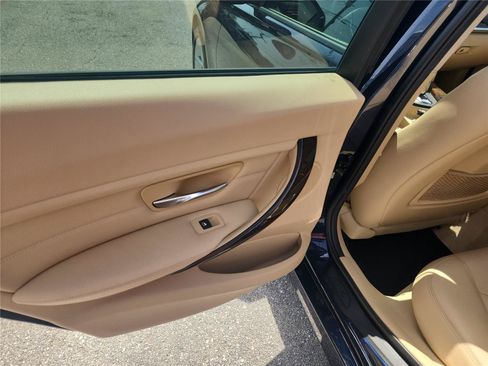 Used 2015 BMW 328i Sedan RWD image 17