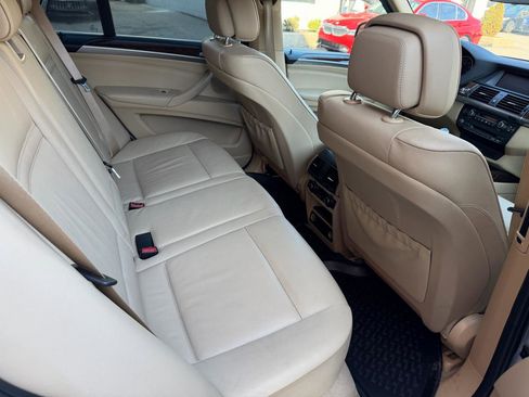 Used 2013 BMW X5 xDrive35i image 8