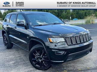 Used 2022 Jeep Grand Cherokee Laredo X AWD/4WD video 1