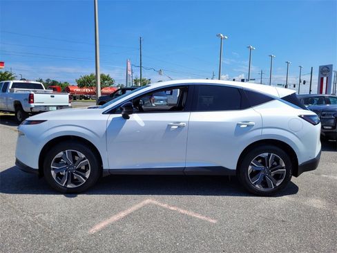New 2025 Nissan Murano SL w/ Cargo Package image 2