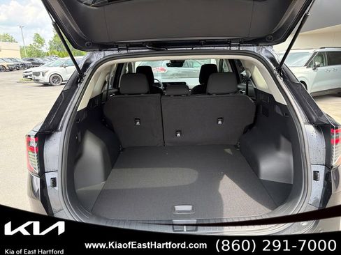 New 2026 Kia Sportage LX w/ LX Convenience Package AWD/4WD image 16
