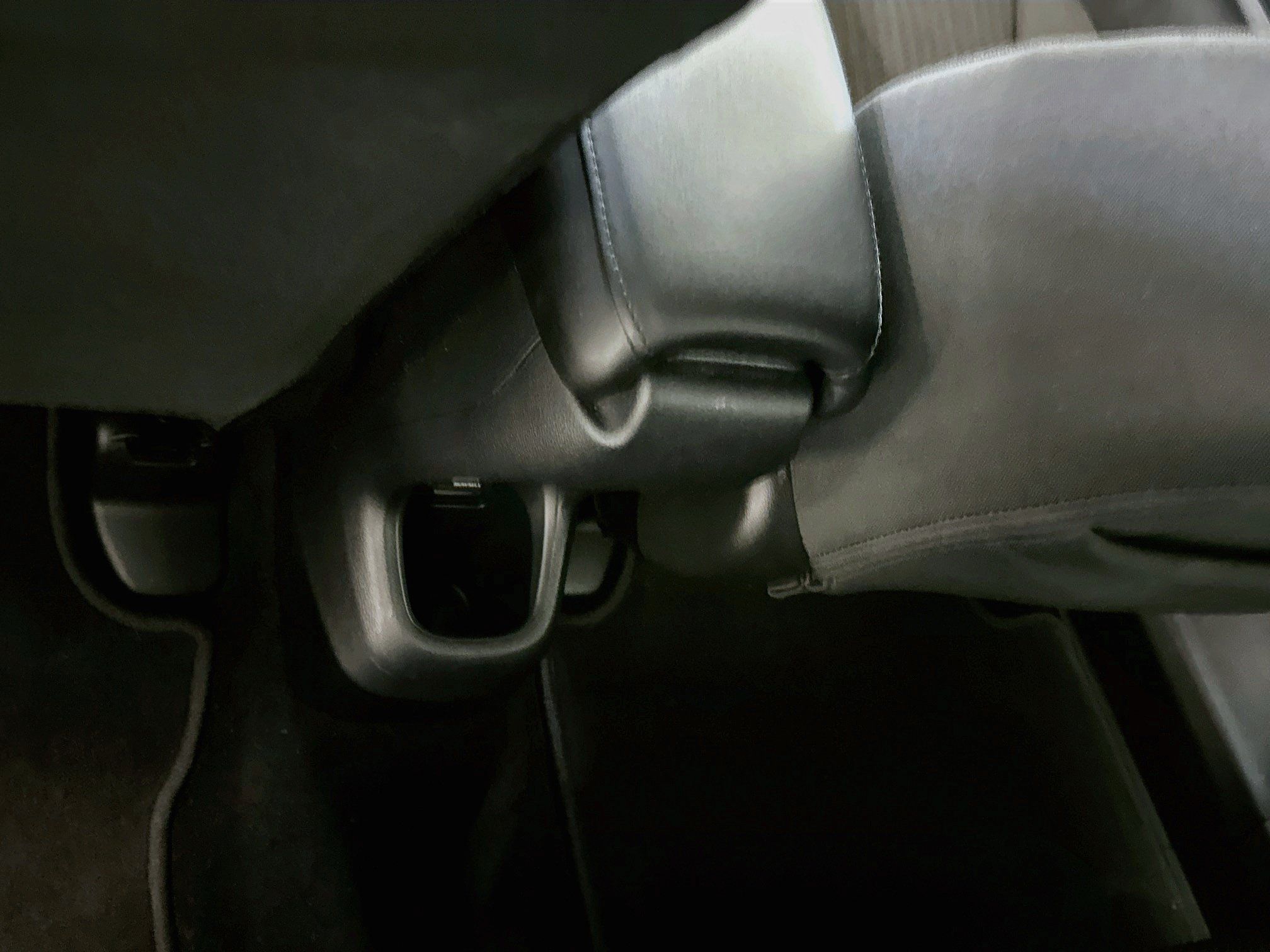 Used 2018 Honda HR-V LX image 27