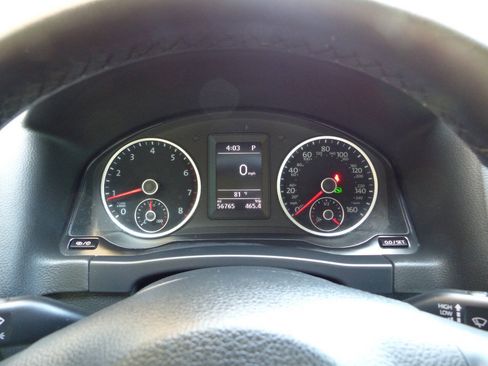 Used 2017 Volkswagen Tiguan S AWD/4WD image 45