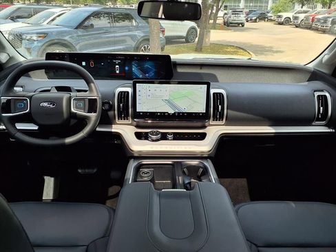 New 2026 Ford Expedition Max Active image 7