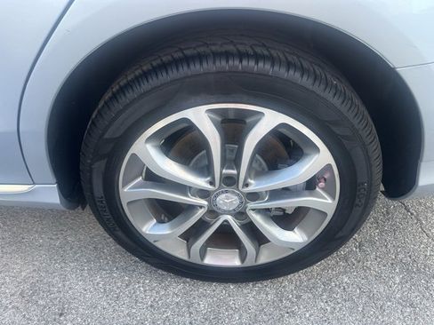 Used 2016 Mercedes-Benz C 300 4MATIC Sedan image 12