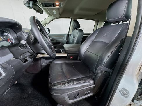 Used 2014 RAM 1500 Lone Star RWD image 22