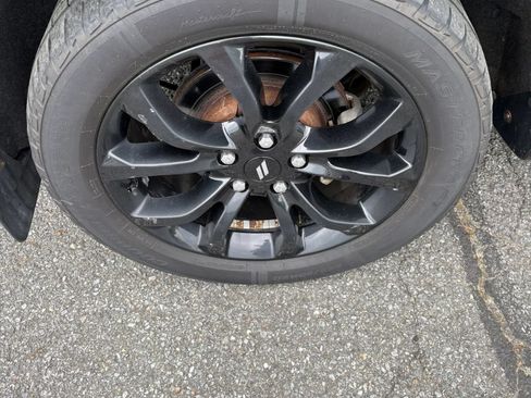 Used 2019 Dodge Durango GT AWD/4WD image 11