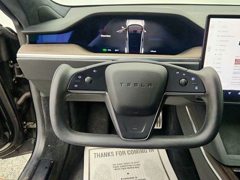 Used 2021 Tesla Model S Plaid image 12