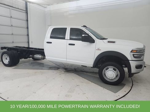 New 2026 RAM 5500 Tradesman w/ Chrome Appearance Group AWD/4WD image 1