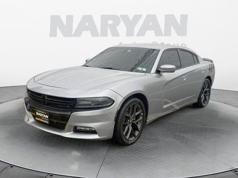 Used 2018 Dodge Charger R/T image 4