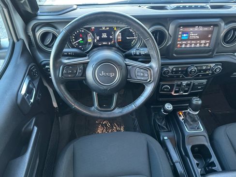 Used 2023 Jeep Wrangler Unlimited w/ Cold Weather Group AWD/4WD image 14