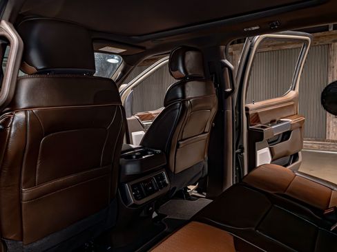 Used 2026 Ford F250 King Ranch w/ Chrome Package image 25