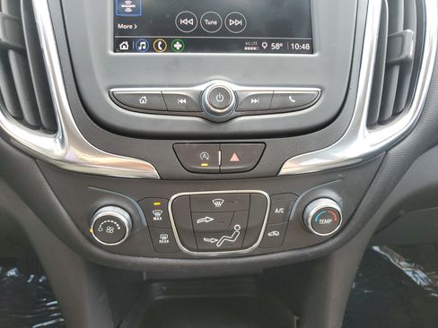 Used 2023 Chevrolet Equinox LT image 25