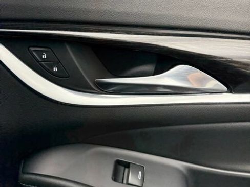 Used 2021 Buick Enclave Avenir FWD image 54