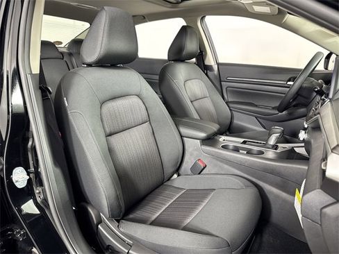 New 2025 Nissan Altima 2.5 SV w/ SV Special Edition Package image 24