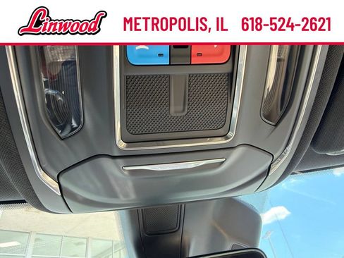 Used 2025 Jeep Grand Cherokee Limited AWD/4WD image 36