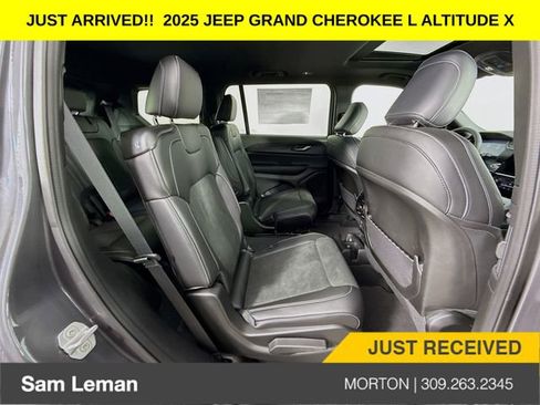 New 2025 Jeep Grand Cherokee L Altitude image 28
