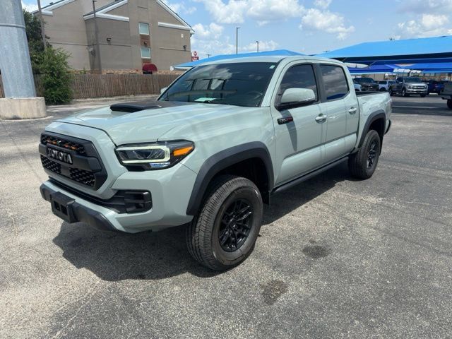 Used 2021 Toyota Tacoma TRD Pro AWD/4WD image 1
