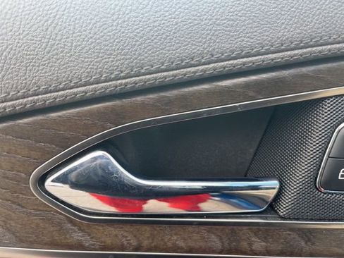 Used 2020 Lincoln Nautilus Reserve image 10