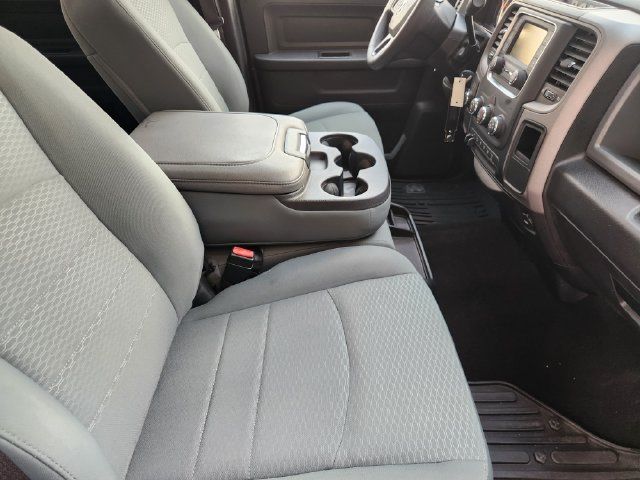 Used 2018 RAM 2500 Tradesman w/ Chrome Appearance Group AWD/4WD image 13