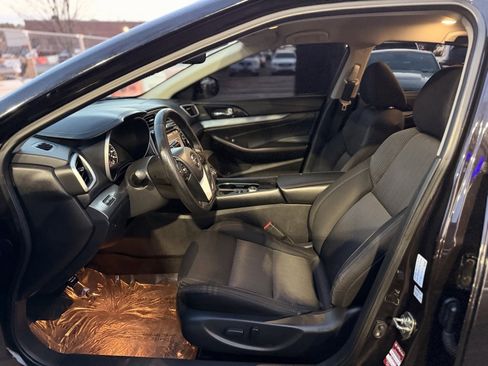 Used 2017 Nissan Maxima 3.5 S image 13