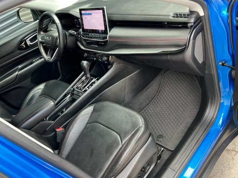 Used 2022 Jeep Compass Trailhawk w/ Trailhawk Elite Group image 21