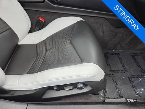 Used 2024 Chevrolet Corvette Stingray Preferred Conv w/ Stealth Interior Trim Package RWD image 25