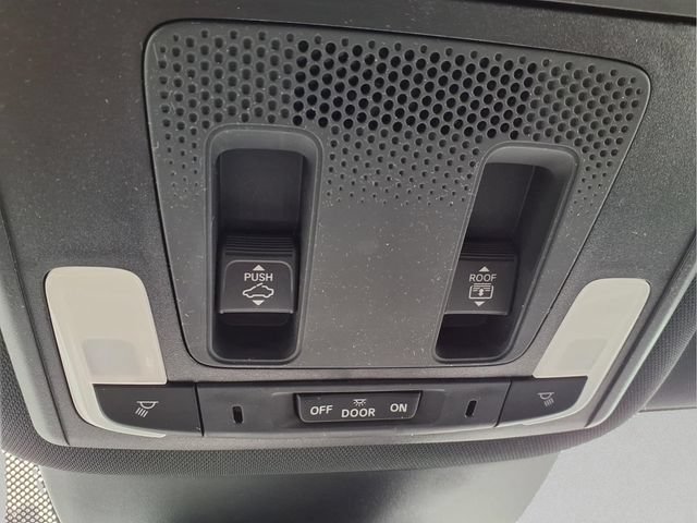 Used 2025 Honda Pilot TrailSport image 40