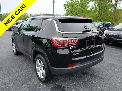 Used 2019 Jeep Compass Latitude AWD/4WD image 4