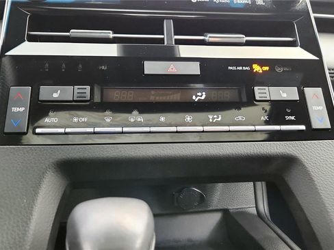 Certified 2020 Toyota Avalon XSE image 39