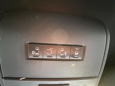 Used 2019 Dodge Grand Caravan GT FWD image 36