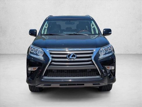 Used 2018 Lexus GX 460 Premium w/ Premium Package AWD/4WD image 2