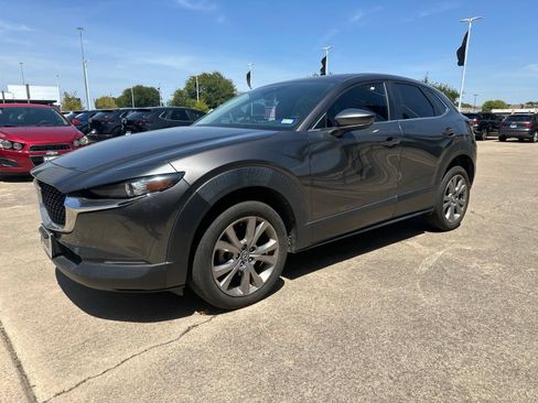 Used 2020 MAZDA CX-30 FWD w/ Preferred Package image 3