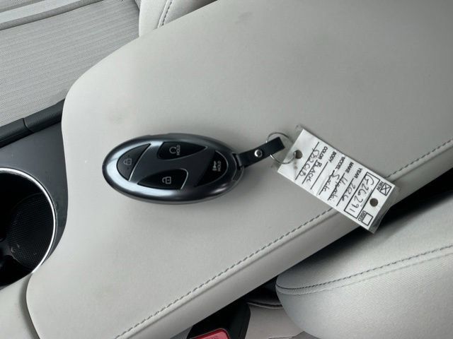 New 2026 Hyundai Sonata SEL AWD/4WD image 28