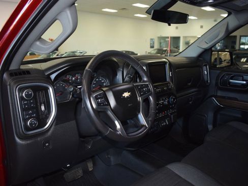 Used 2021 Chevrolet Silverado 1500 LT w/ All Star Edition Plus image 19