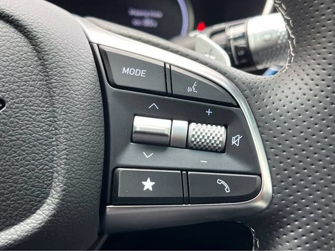 New 2026 Genesis G70 2.5T RWD image 28