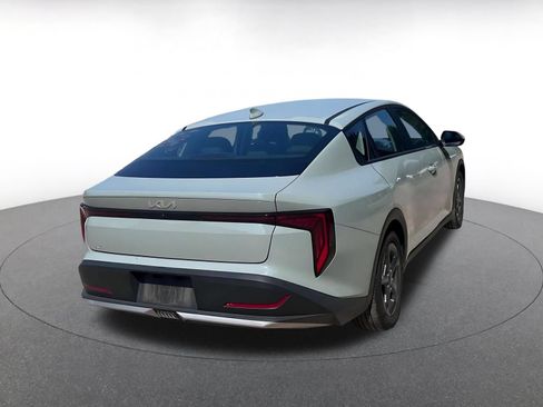 Used 2026 Kia K4 FWD image 15