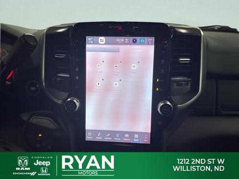 New 2026 RAM 2500 Big Horn AWD/4WD image 32