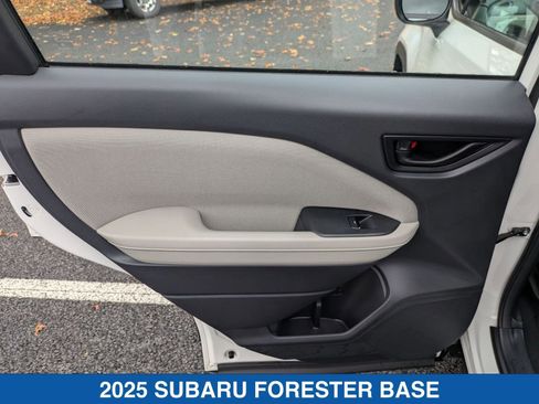 Certified 2025 Subaru Forester image 28