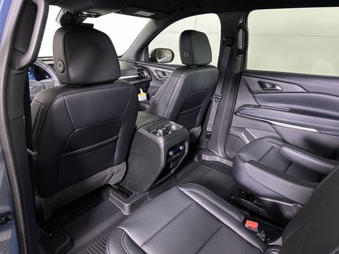 New 2026 Chevrolet Traverse LT w/ Midnight/Sport Edition image 56