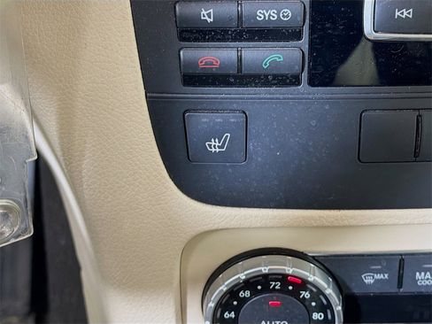 Used 2015 Mercedes-Benz GLK 350 4MATIC image 20