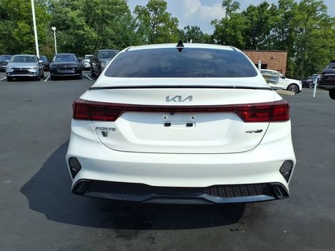 Used 2024 Kia Forte GT-Line w/ GT-Line Premium Package FWD image 6