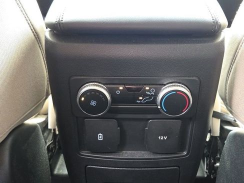 Used 2023 Ford Explorer XLT RWD image 21